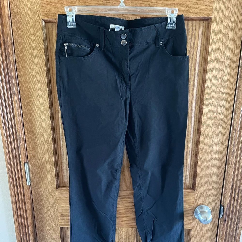 Jones New York Sport size 10 Black Slacks